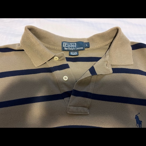 Two men’s Polo shirts size large - Picture 15 of 16